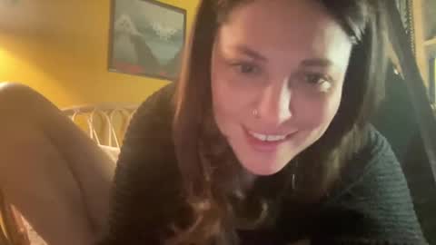 Snapshot of rosequinn300 chatting on January 6, 2025, 6:47 am Rose Quinn online show from January 6, 2025, 6:47 am