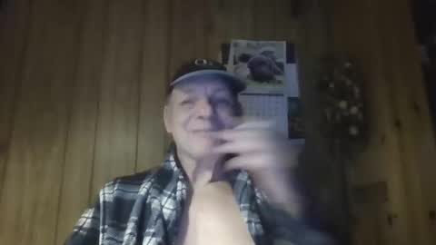 roses2u1958 online show from March 16, 2026, 8:46 pm