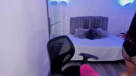 Rose Taylor online show from September 22, 2025, 7:38 pm