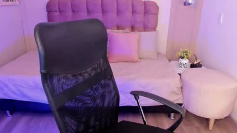 Rose Taylor online show from March 21, 2026, 1:48 pm