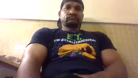 Snapshot of roshun69 chatting on May 26, 2026, 5:47 am Roshun Haynes online show from May 26, 2026, 5:47 am