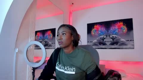 Snapshot of rosi_cooper chatting on May 22, 2026, 10:54 am rosi_cooper online show from May 22, 2026, 10:54 am