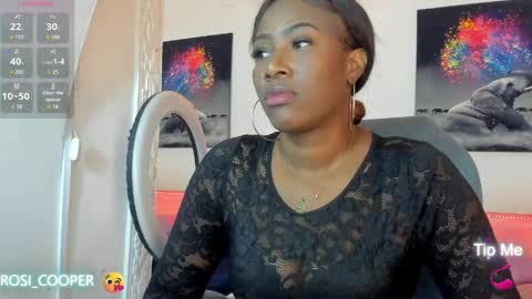 Snapshot of rosi_cooper chatting on May 27, 2026, 10:56 am rosi_cooper online show from May 27, 2026, 10:56 am