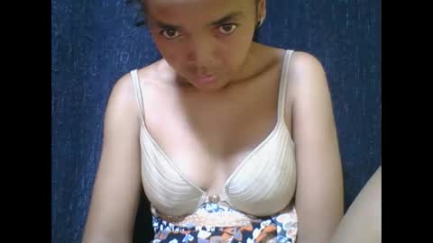 rosia685234 online show from February 5, 2026, 2:49 am