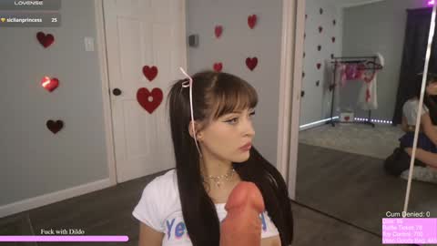 Rosie Bones online show from February 5, 2025, 7:53 pm