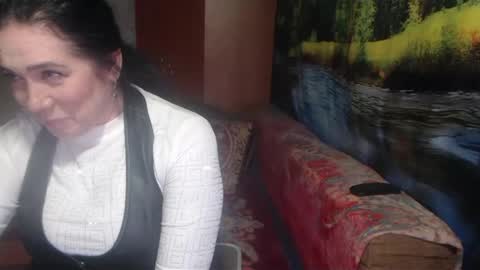 Snapshot of rositasky chatting on October 6, 2025, 5:16 am RositaSky online show from October 6, 2025, 5:16 am