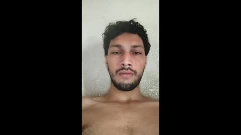 Snapshot of roskof69 chatting on February 4, 2025, 4:50 pm Ribuu online show from February 4, 2025, 4:50 pm