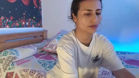 Ross BakerHot online show from April 18, 2026, 7:07 pm