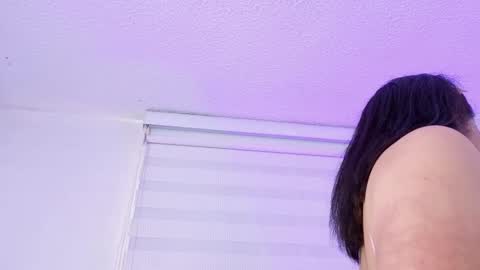   online show from April 15, 2026, 7:58 pm