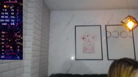 rosse jeane v online show from January 14, 2025, 1:06 pm