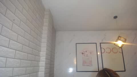 rosse jeane v online show from February 26, 2025, 1:19 pm