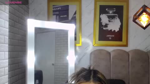 rosse jeane v online show from February 11, 2026, 3:11 am