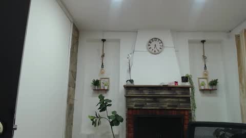 Snapshot of rosse_meyer chatting on October 17, 2025, 6:32 pm MY NAME IS ROSSE online show from October 17, 2025, 6:32 pm