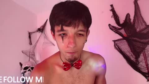 Snapshot of rosse_one chatting on October 19, 2025, 12:28 pm rosse_one online show from October 19, 2025, 12:28 pm