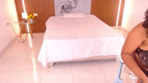 Rossi Hill online show from March 15, 2026, 12:33 pm