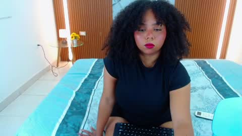 Rossi Hill online show from April 1, 2026, 12:17 pm