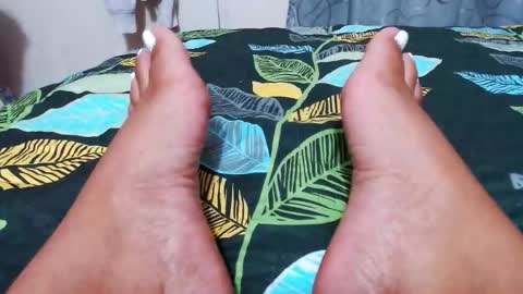 rosyejones online show from February 21, 2026, 9:21 am