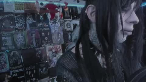 Snapshot of rotten_dreams chatting on February 12, 2026, 10:49 pm rot online show from February 12, 2026, 10:49 pm