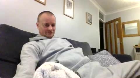 rotunda1874 online show from January 18, 2026, 10:24 pm