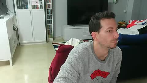 roubarixx online show from April 12, 2026, 6:29 am