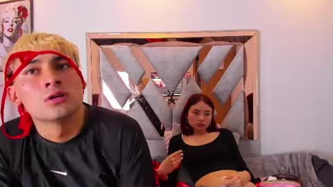 Snapshot of rousse_n_kenji chatting on July 26, 2026, 9:49 am rousse_n_kenji online show from July 26, 2026, 9:49 am
