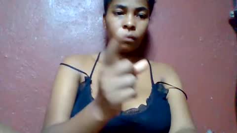 rovaelyah online show from May 24, 2026, 4:01 pm
