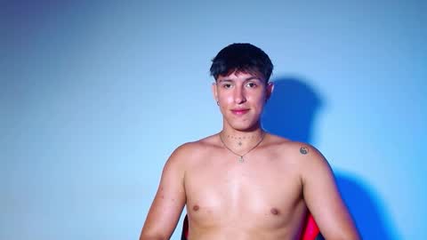 Snapshot of rowanboy23 chatting on March 17, 2026, 12:59 am rowanboy23 online show from March 17, 2026, 12:59 am