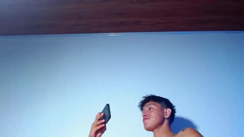 Snapshot of rowanboy23 chatting on March 21, 2026, 6:29 am rowanboy23 online show from March 21, 2026, 6:29 am