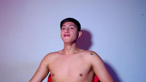 rowanboy23 online show from May 29, 2026, 4:05 pm