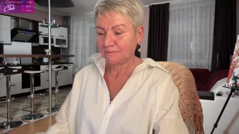 Roxana online show from January 21, 2025, 2:37 pm