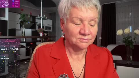 Roxana online show from February 5, 2025, 6:15 pm