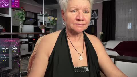 Roxana online show from February 10, 2025, 6:45 pm