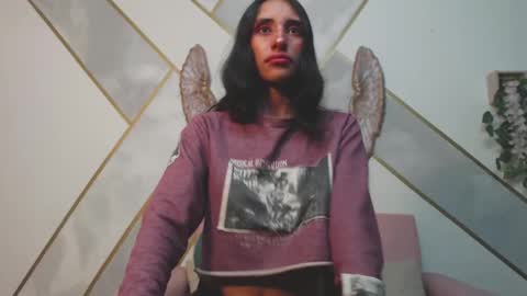   online show from February 21, 2025, 10:37 pm