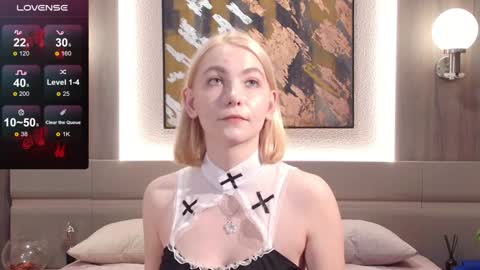 Roxana online show from January 1, 2025, 2:09 pm