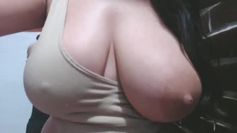 roxxy online show from March 10, 2025, 1:21 pm