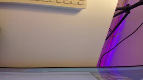 Roxane online show from February 19, 2026, 7:37 am