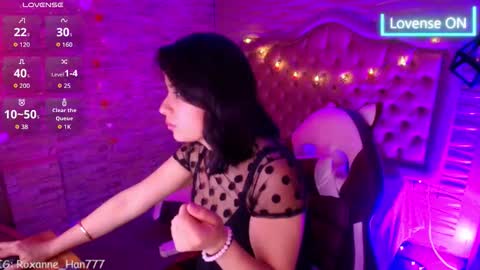 Snapshot of roxanne_han chatting on February 24, 2026, 11:41 am roxanne_han online show from February 24, 2026, 11:41 am