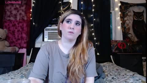 Silver online show from April 4, 2026, 12:42 am