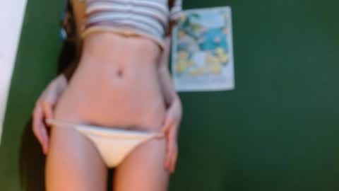 Snapshot of roxiehood chatting on May 3, 2026, 2:39 am Roxie online show from May 3, 2026, 2:39 am