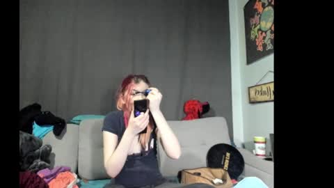 Snapshot of roxihazeleyes chatting on September 14, 2025, 7:40 am roxihazeleyes online show from September 14, 2025, 7:40 am