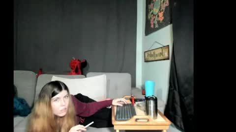 roxihazeleyes online show from May 29, 2026, 7:28 am