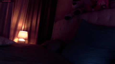 Snapshot of roxolanaa_sexy chatting on February 23, 2025, 12:41 am ROXOLANAA SEXY online show from February 23, 2025, 12:41 am