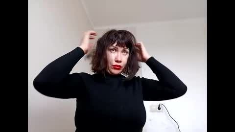 Snapshot of roxolanaa_sexy chatting on March 10, 2025, 9:21 am ROXOLANAA SEXY online show from March 10, 2025, 9:21 am