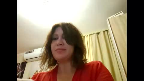 Snapshot of roxolanaa_sexy chatting on December 1, 2025, 3:00 am ROXOLANAA SEXY online show from December 1, 2025, 3:00 am