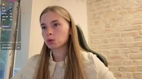 Roxieex ABBY online show from June 6, 2026, 6:45 pm