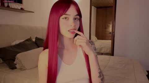 Roxxy online show from October 3, 2025, 9:45 pm