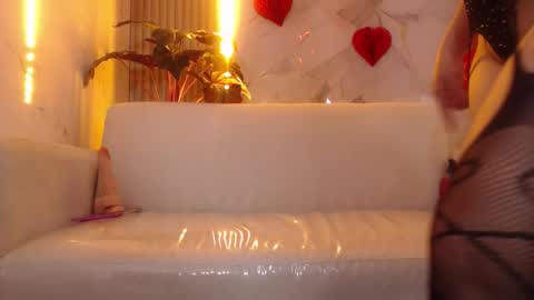 Snapshot of roxy_luxe_tf chatting on February 14, 2026, 9:28 am Roxy online show from February 14, 2026, 9:28 am