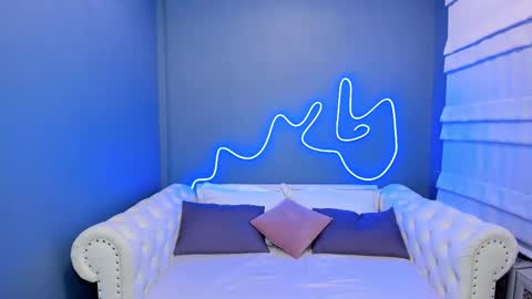 Roxy online show from February 16, 2025, 1:25 am