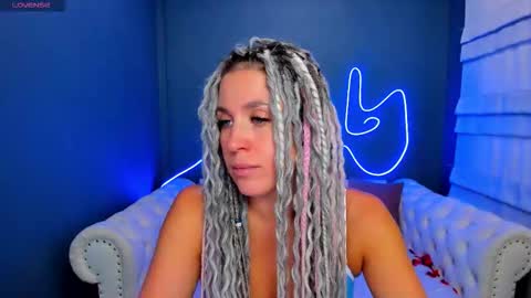 Roxy online show from March 10, 2026, 2:16 am