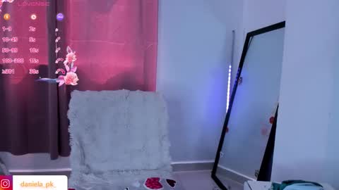 R O X Y  online show from March 7, 2026, 2:58 pm